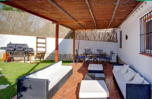 Detached Villa For 6 People In Lloret De Mar With Comunal Outdoor Swimming Pool Puigventos