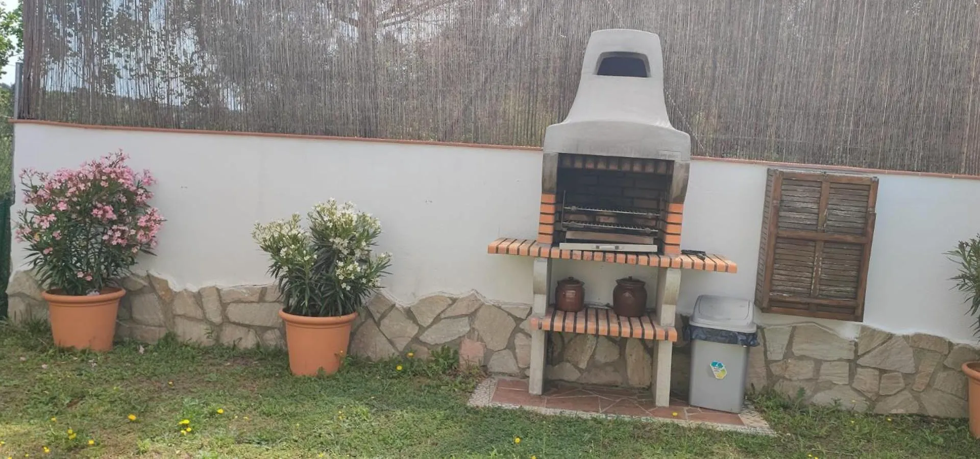 Detached Villa For 6 People In Lloret De Mar With Comunal Outdoor Swimming Pool Puigventos